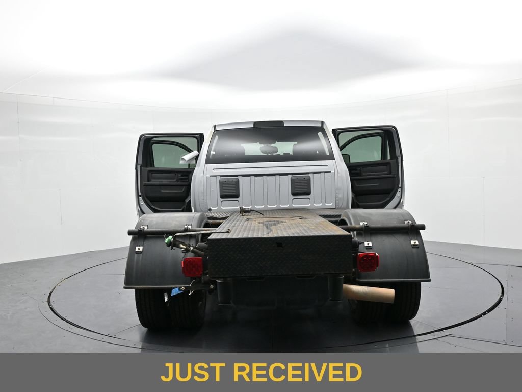 Used 2024 RAM 3500 Tradesman w/ Cold Weather Group RWD image 27