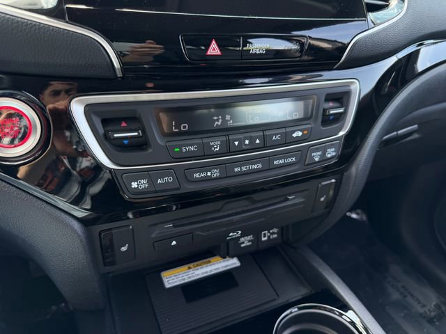 Used 2019 Honda Pilot Touring image 25
