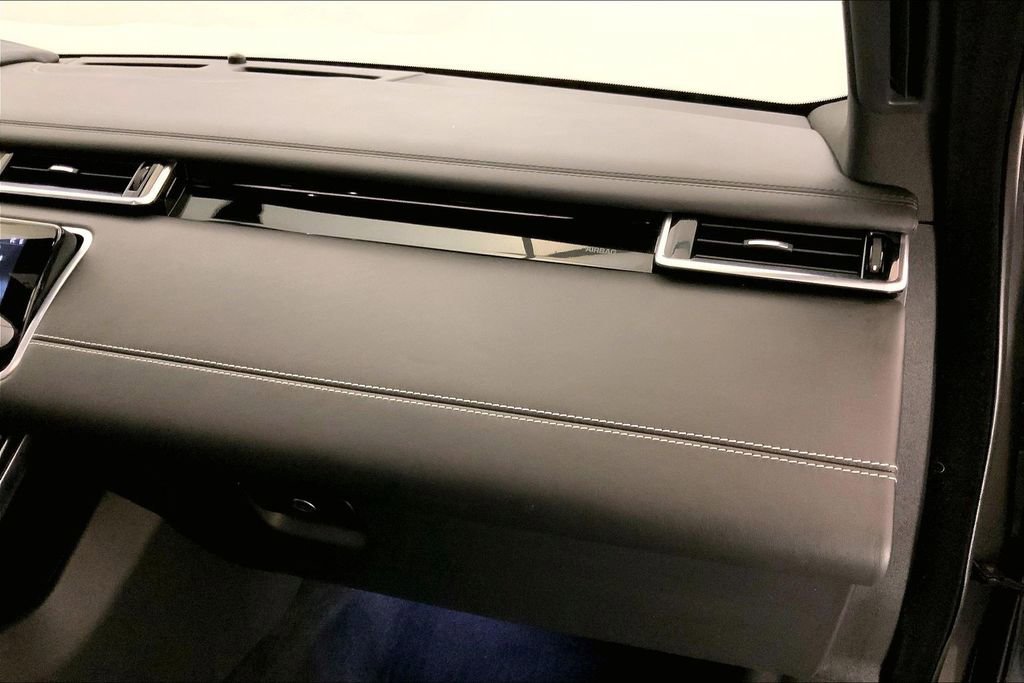 Used 2018 Land Rover Range Rover Velar R-Dynamic HSE image 23