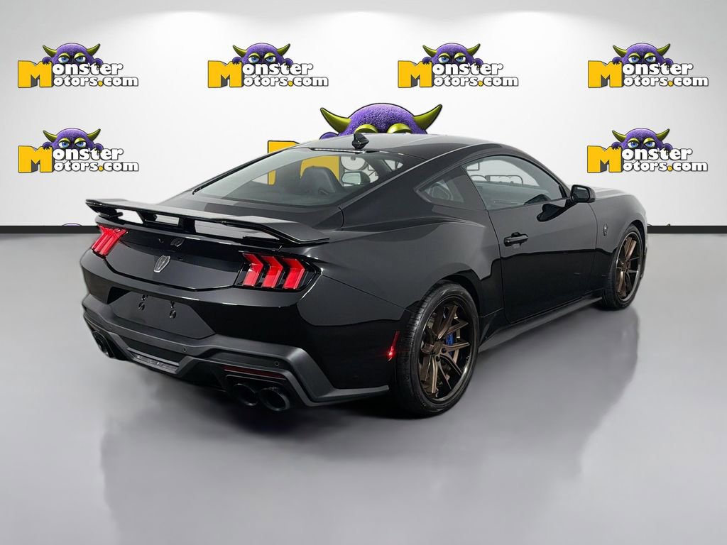 Used 2025 Ford Mustang Dark Horse image 5
