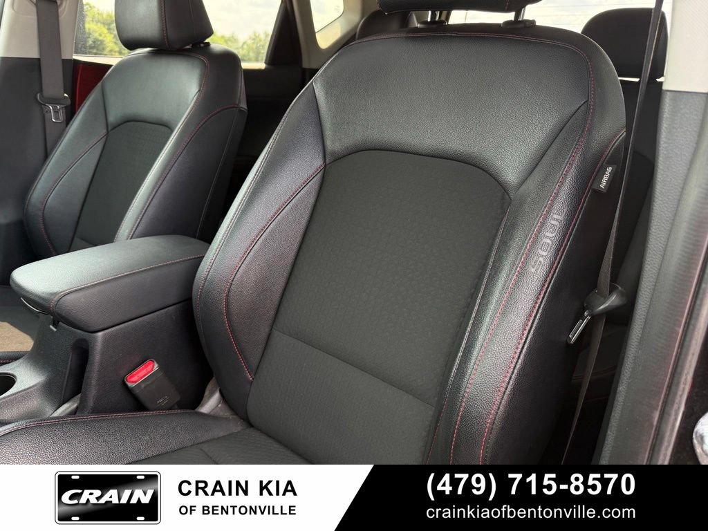 Certified 2024 Kia Soul GT-Line FWD image 23