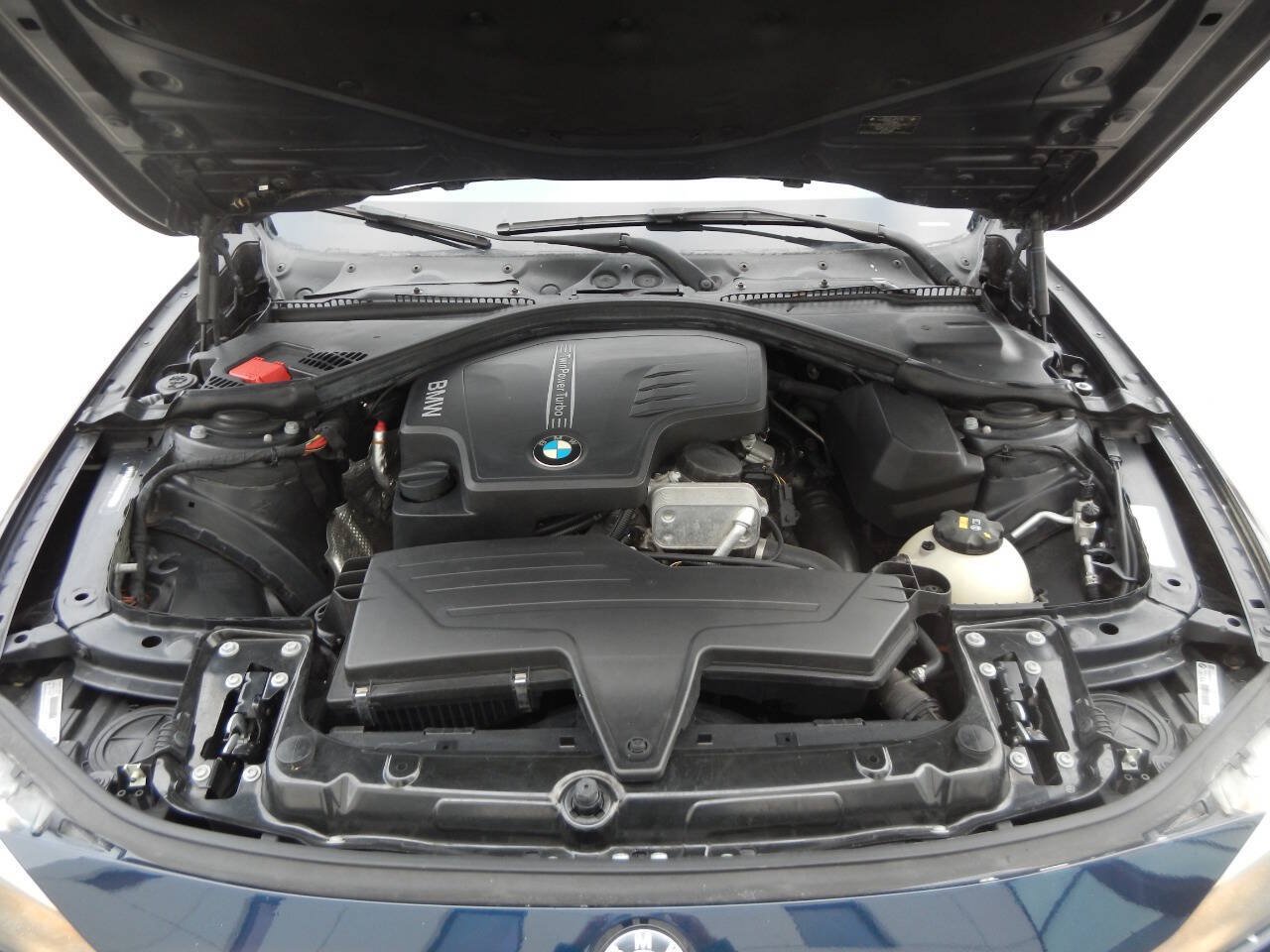 Used 2014 BMW 320i Sedan RWD image 47