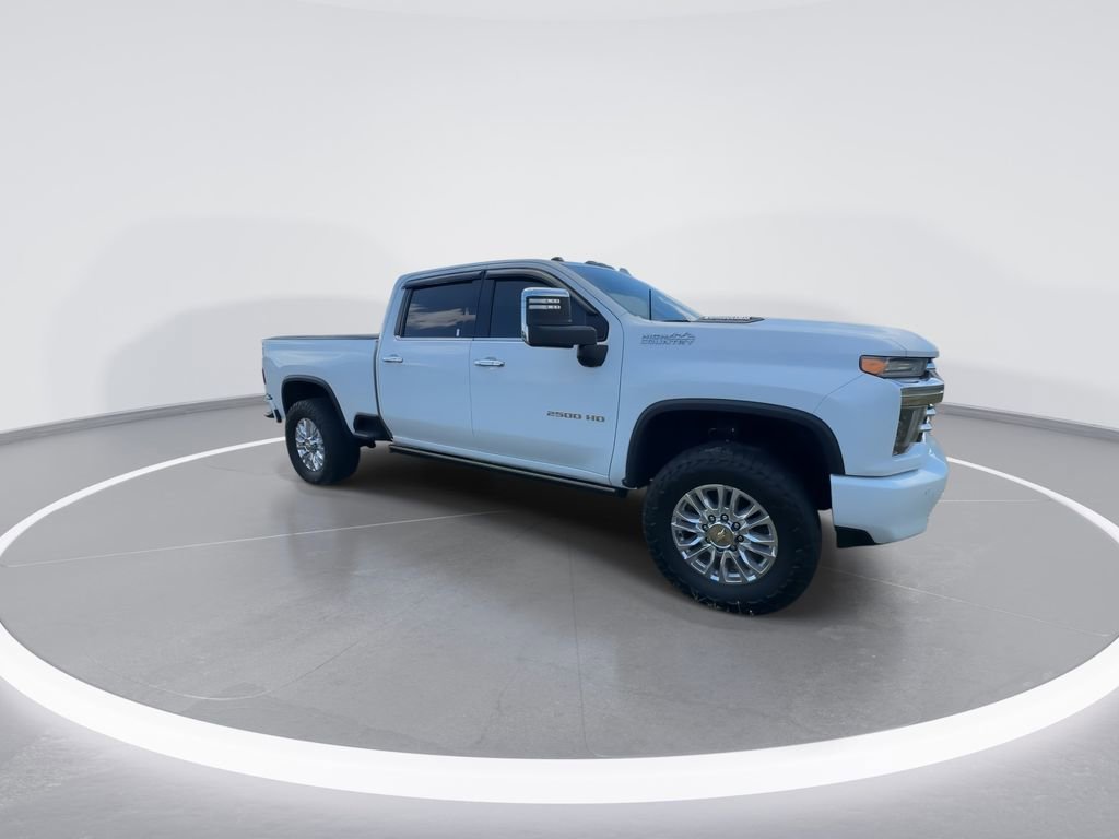 Used 2022 Chevrolet Silverado 2500 High Country w/ Z71 Off-Road Package AWD/4WD video 2