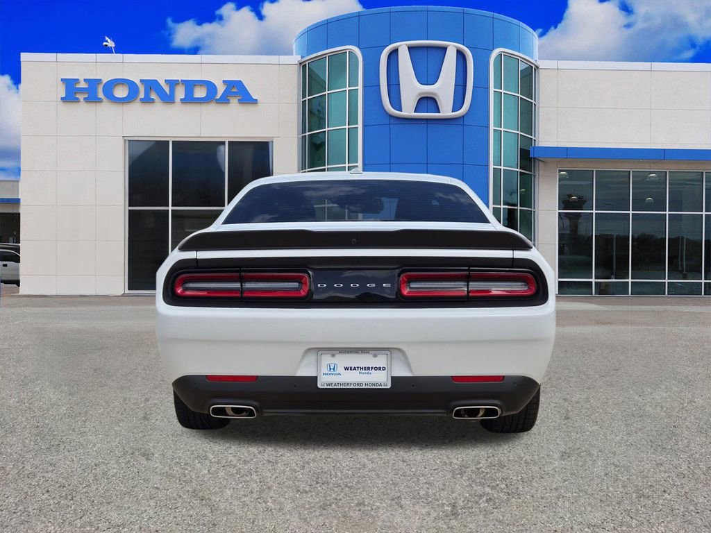 Used 2023 Dodge Challenger GT w/ Plus Package image 4
