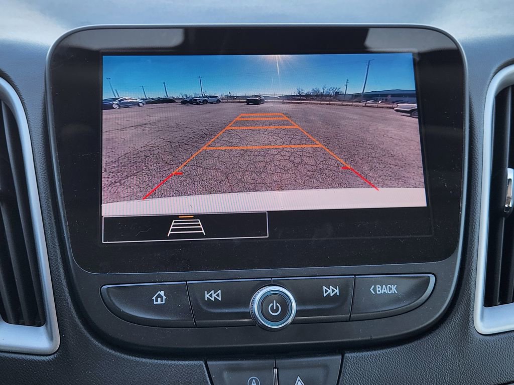 Used 2023 Chevrolet Malibu LT image 18