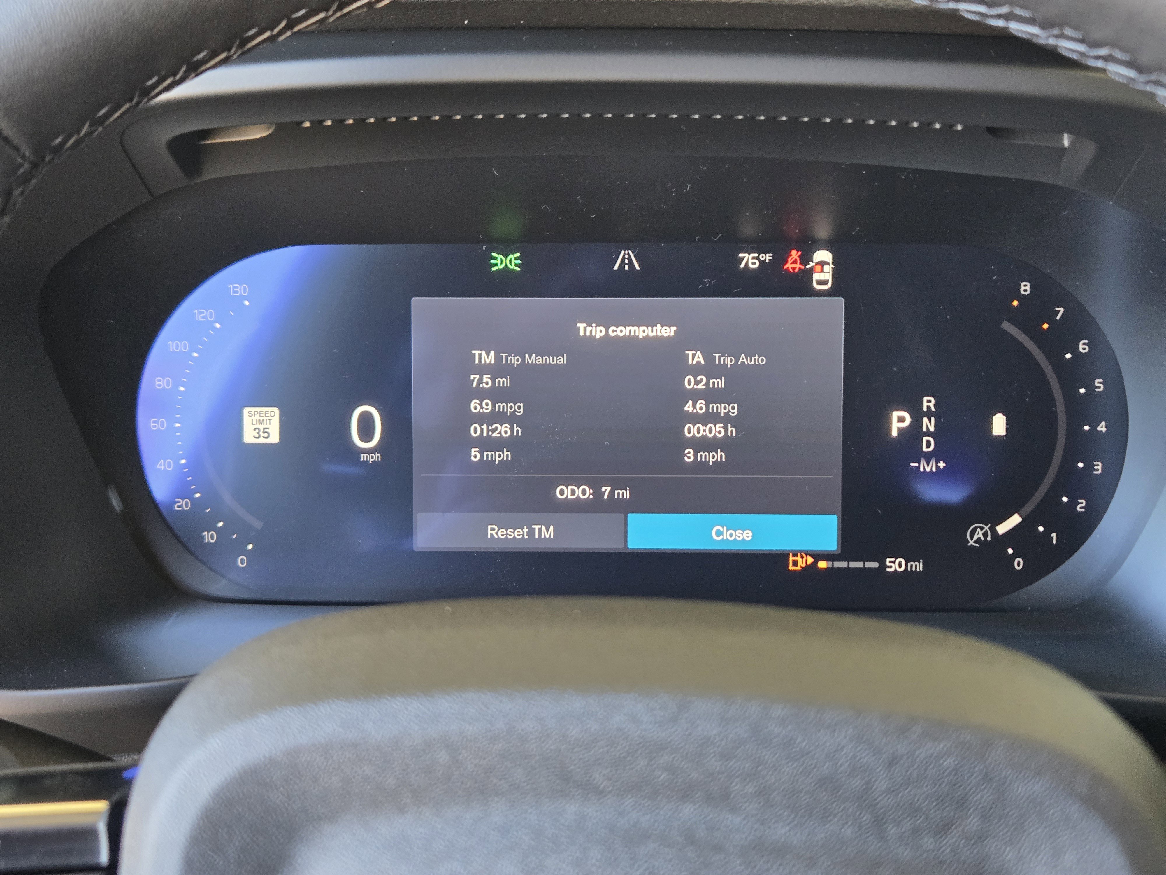 New 2026 Volvo XC40 B5 Ultra w/ Protection Package Premier image 18