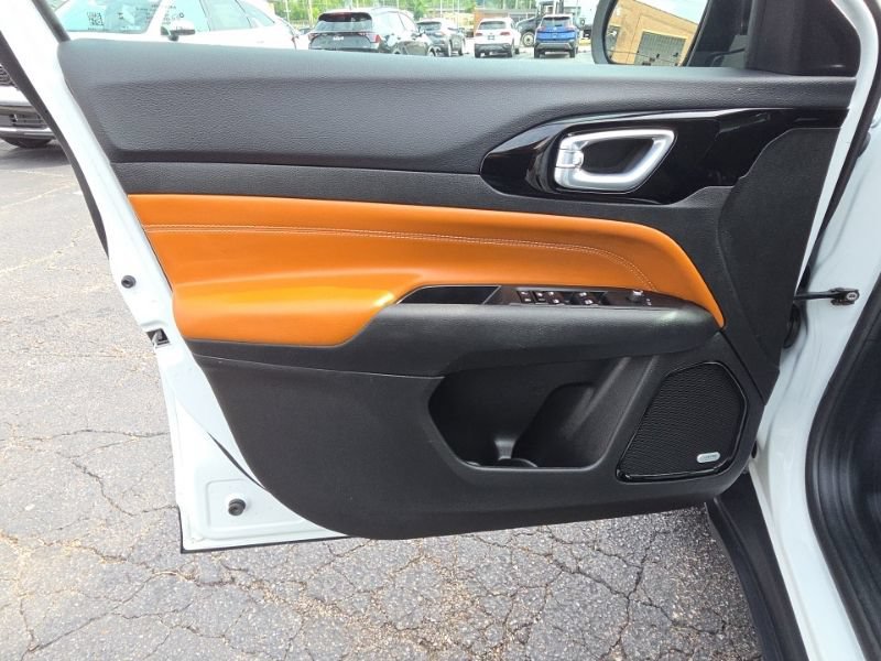 Used 2024 Jeep Compass Limited AWD/4WD image 21