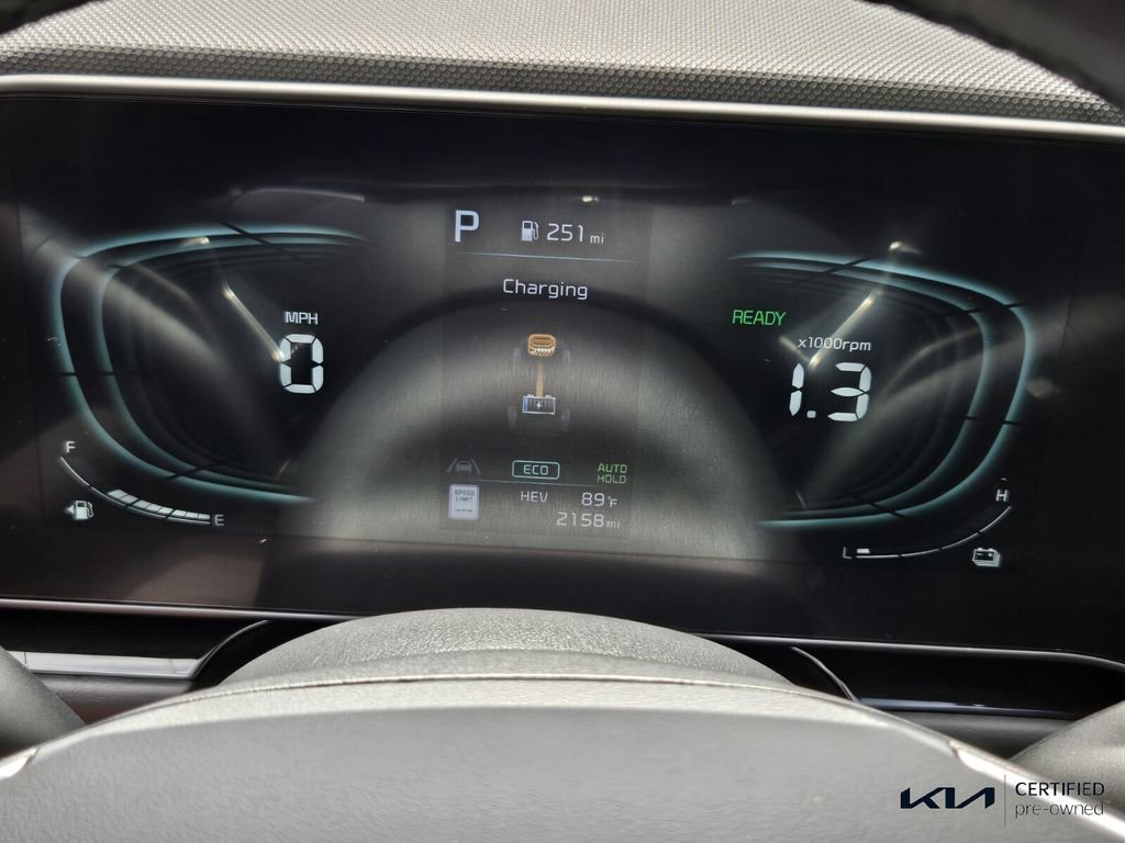 Used 2024 Kia Niro EX image 27