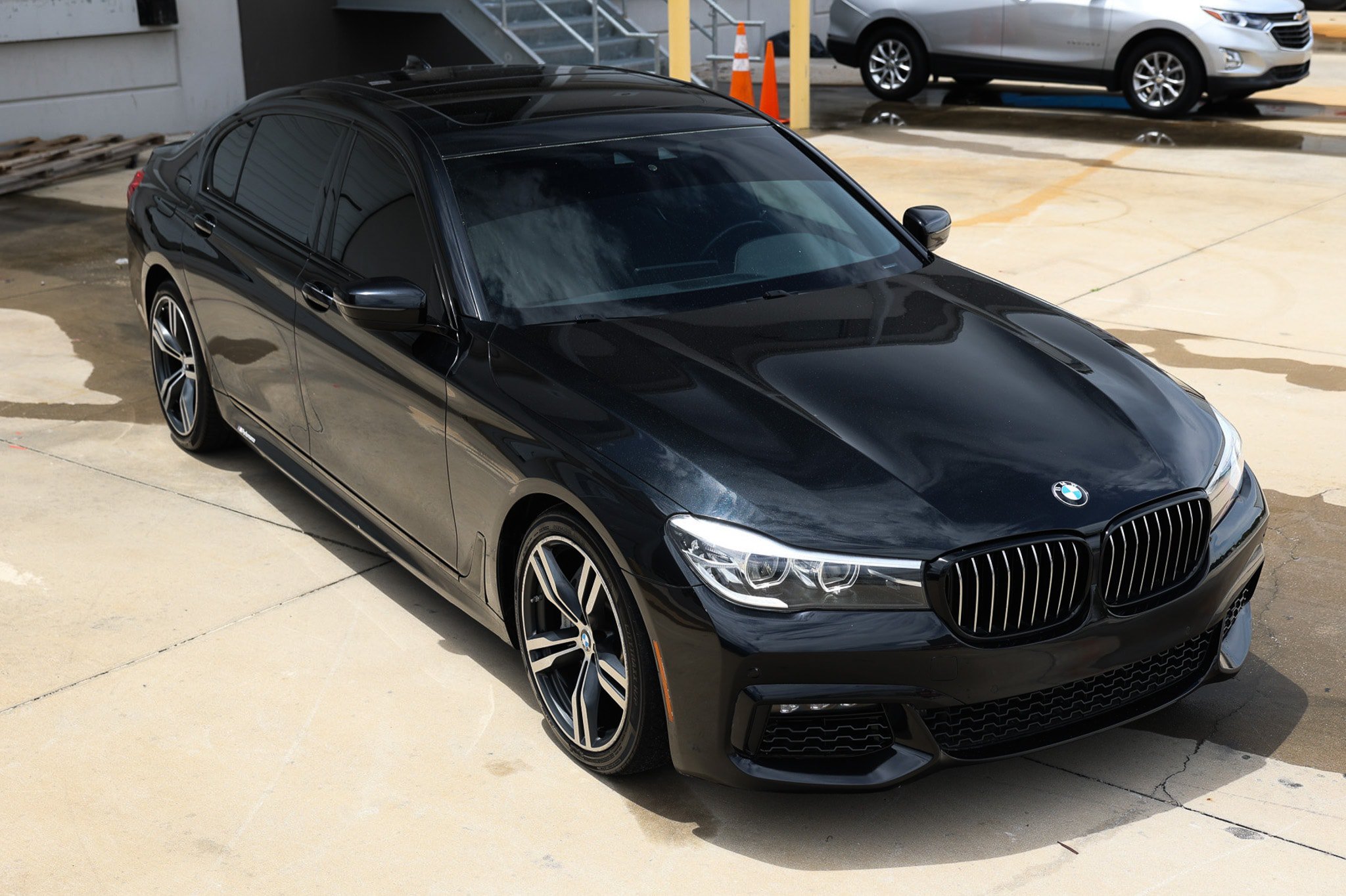 Used 2019 BMW 740i w/ M Sport Package RWD image 18