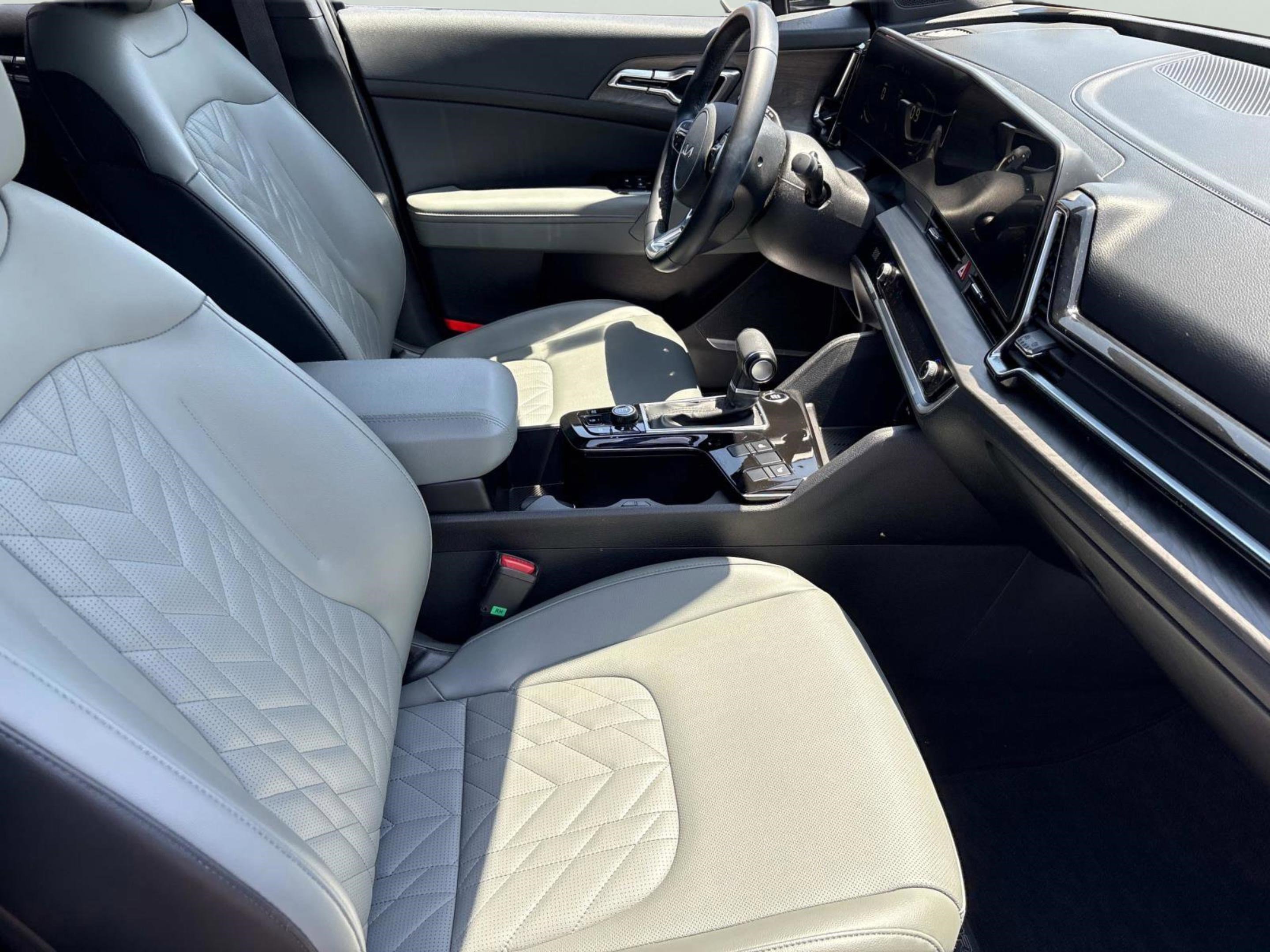 Used 2023 Kia Sportage X-Line w/ X-Line Premium Package AWD/4WD image 20
