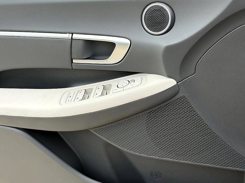 New 2026 Hyundai Sonata Blue FWD image 15