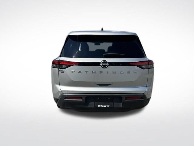 Used 2024 Nissan Pathfinder S FWD image 8