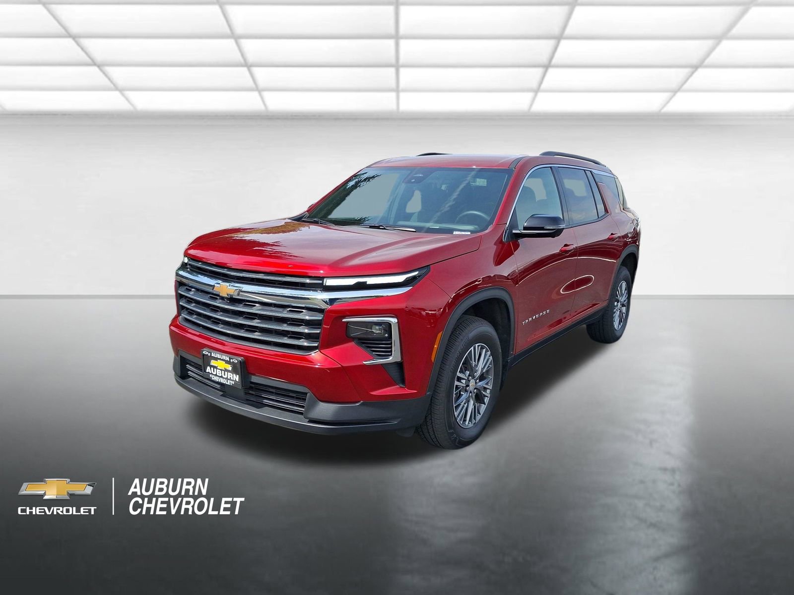 Used 2025 Chevrolet Traverse LT w/ Driver Confidence Package FWD image 7