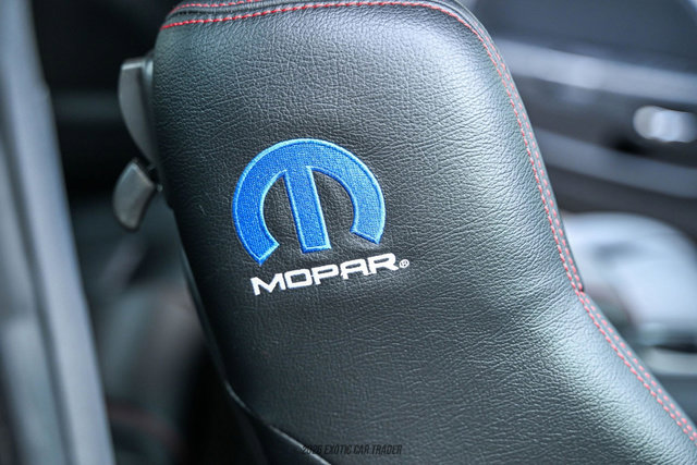 Used 2010 Dodge Challenger R/T w/ Mopar 10 Pkg RWD image 33