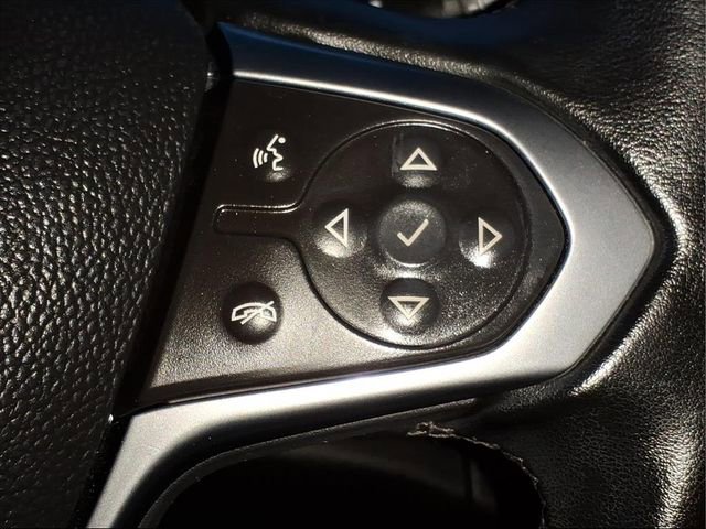 Used 2023 Chevrolet Traverse LT image 27