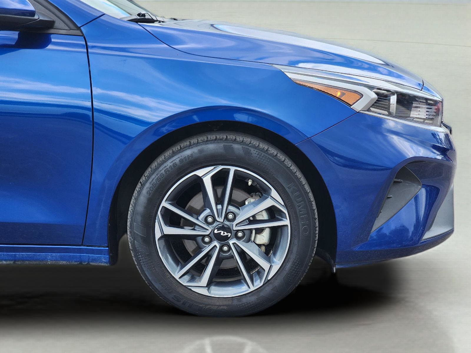Used 2024 Kia Forte LXS FWD image 9