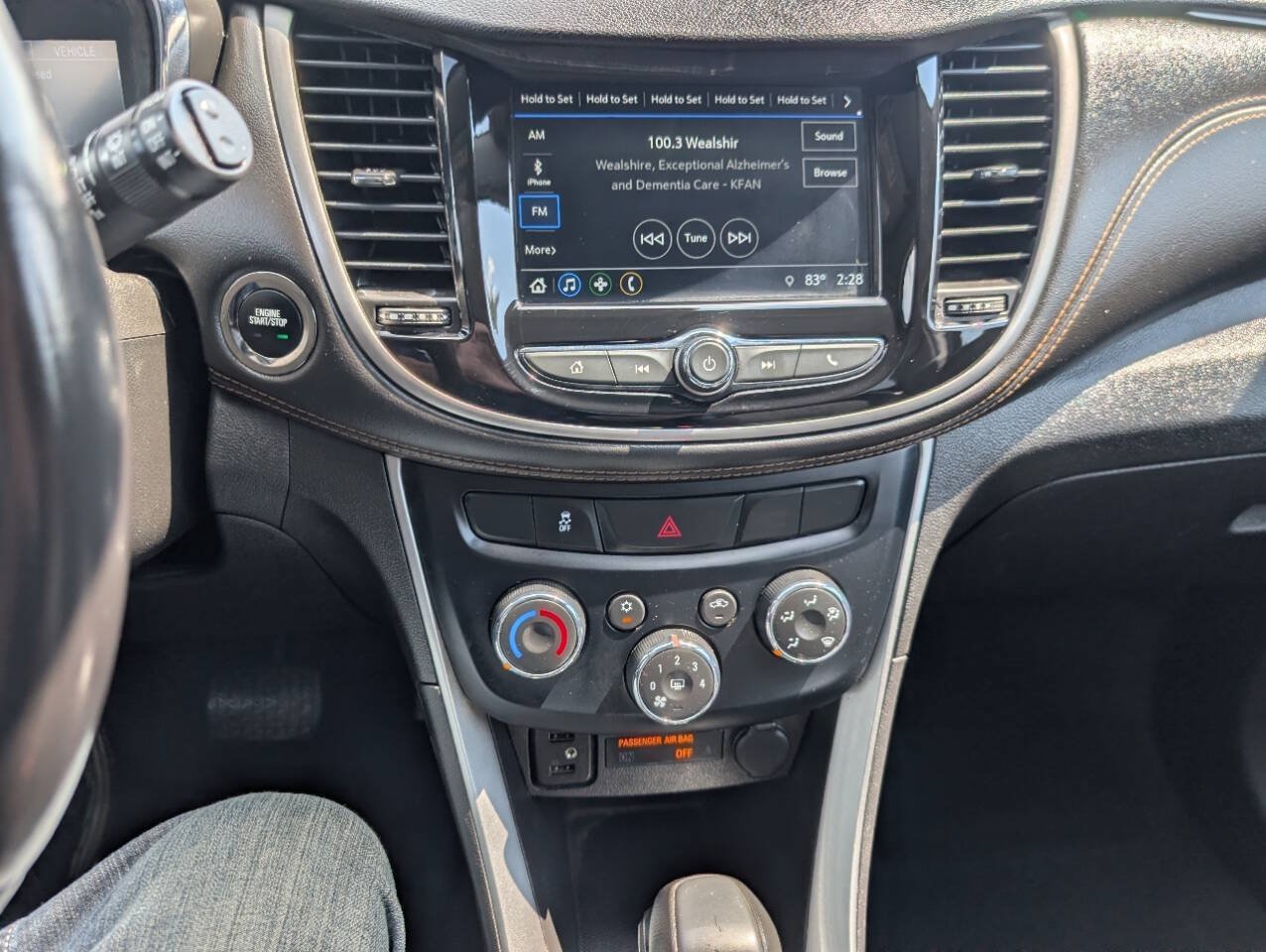 Used 2019 Chevrolet Trax LT w/ LT Convenience Package FWD image 15