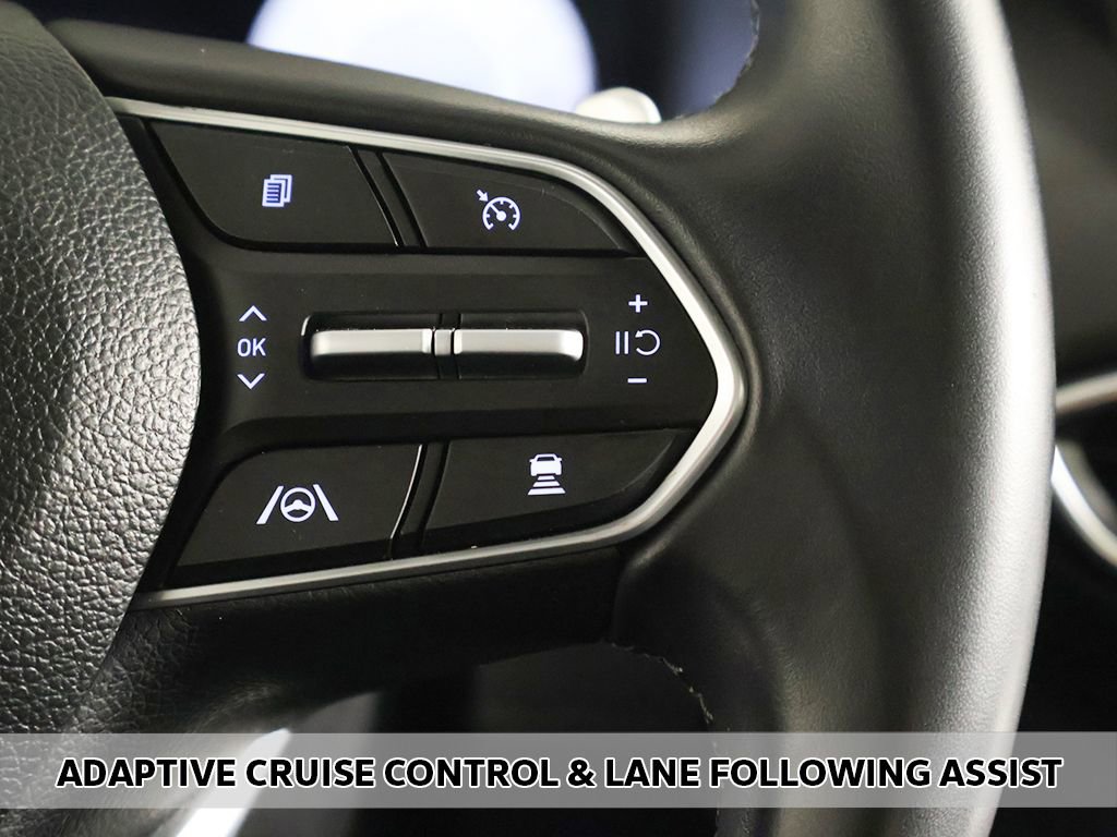 Used 2023 Hyundai Santa Fe SEL w/ Premium Package image 6