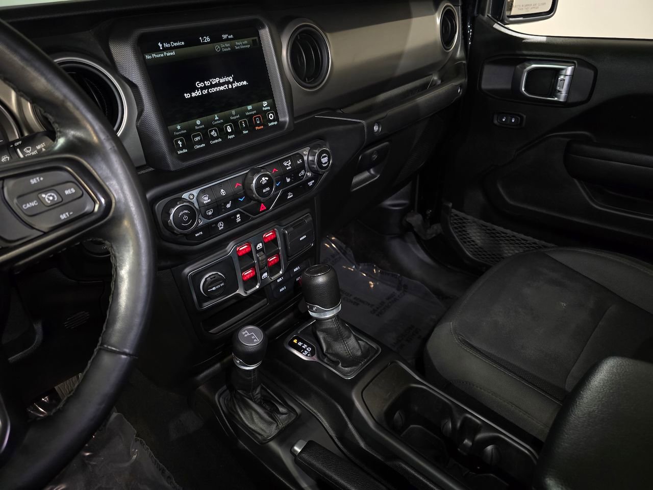 Used 2021 Jeep Gladiator Willys image 25