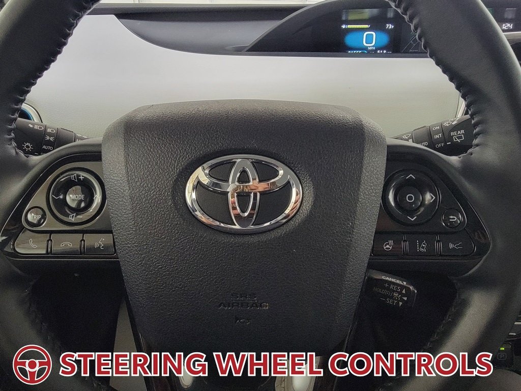 Used 2021 Toyota Prius XLE AWD/4WD image 18