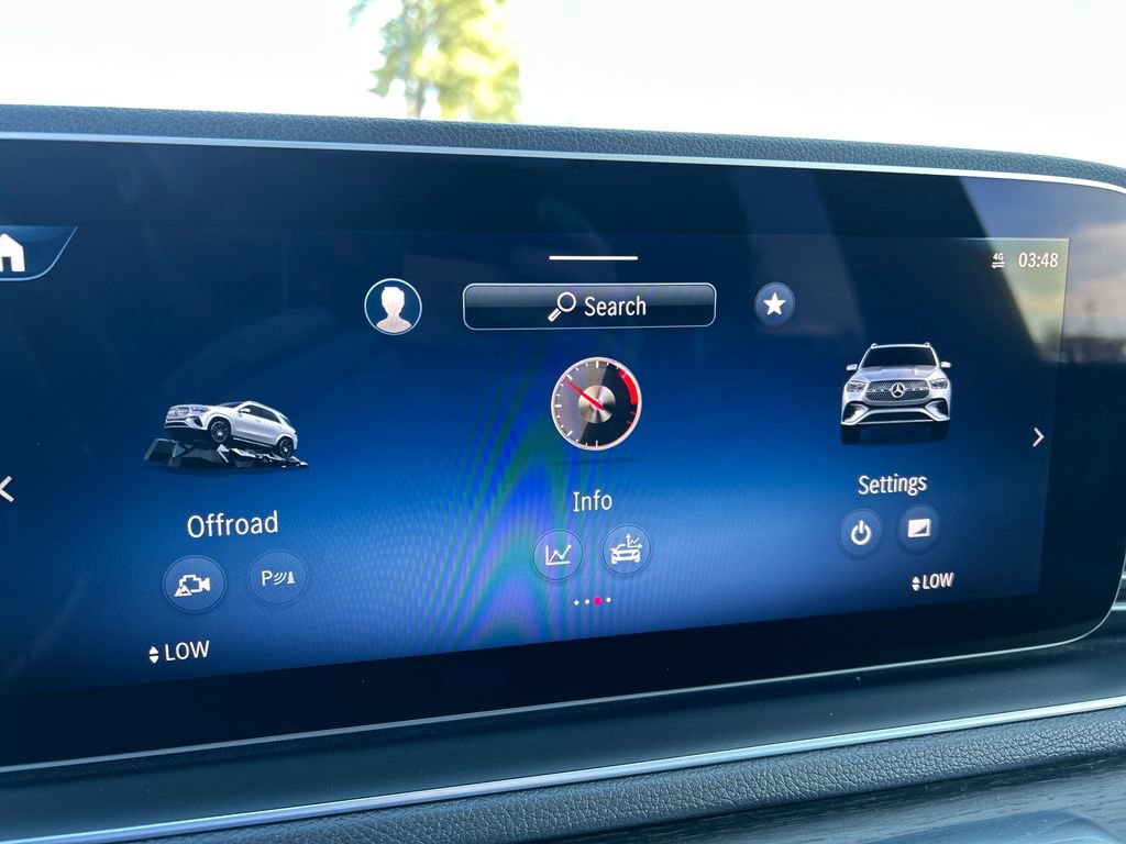 Used 2025 Mercedes-Benz GLE 350 4MATIC image 32