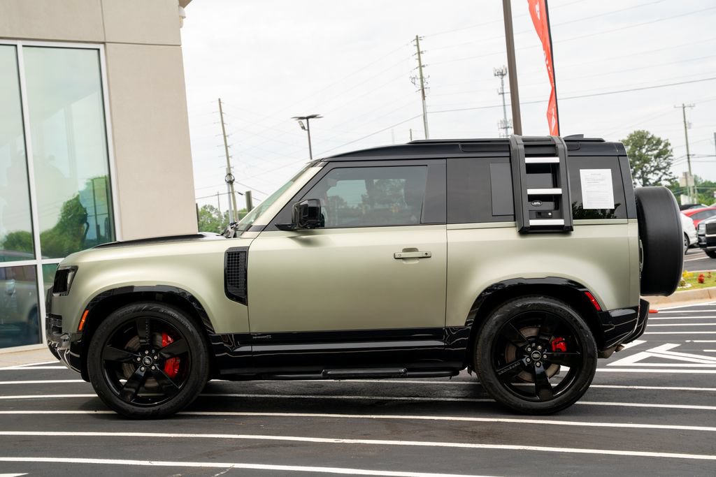 Used 2022 Land Rover Defender 90 X AWD/4WD image 22