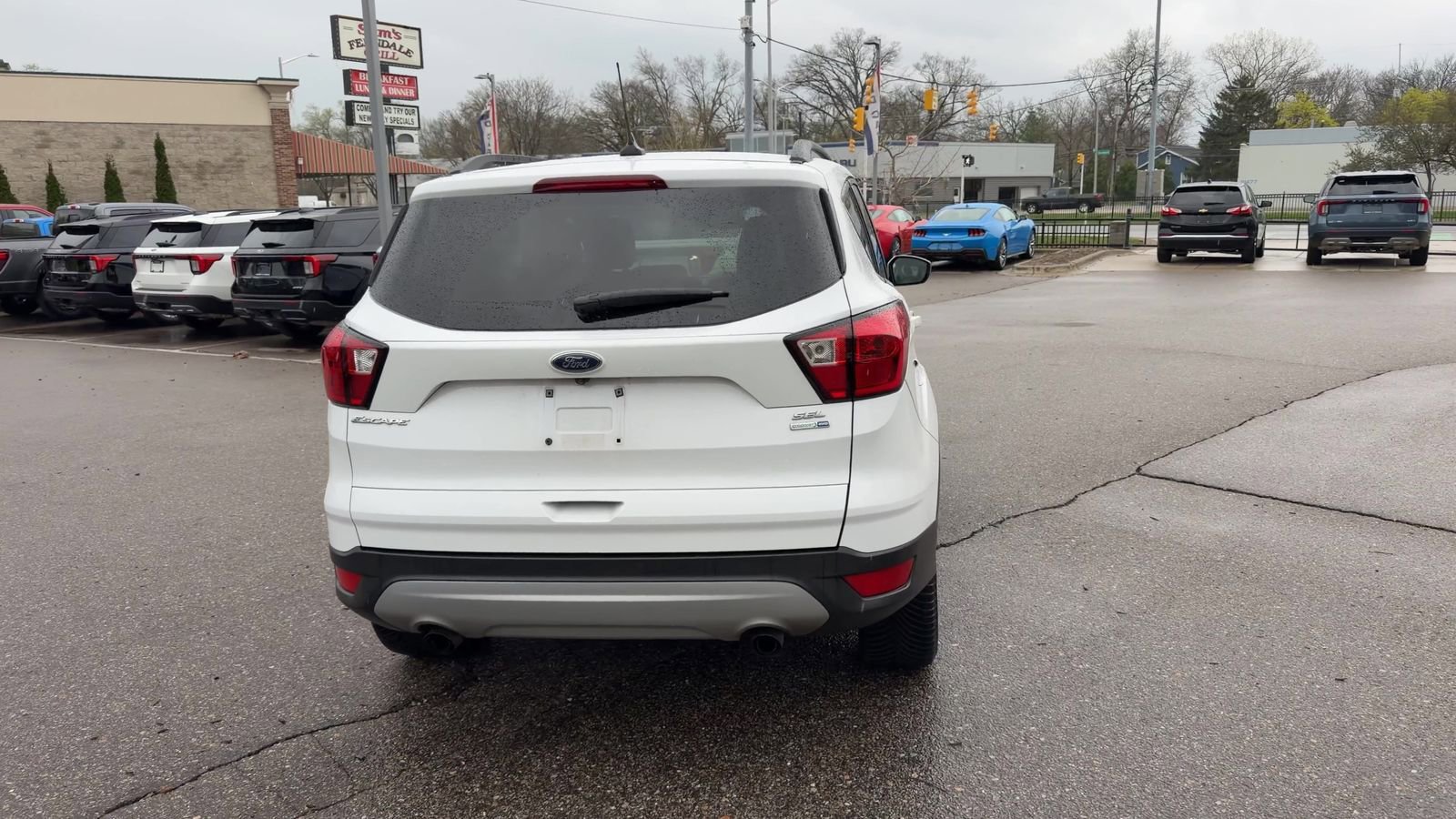Used 2019 Ford Escape SEL AWD/4WD image 10