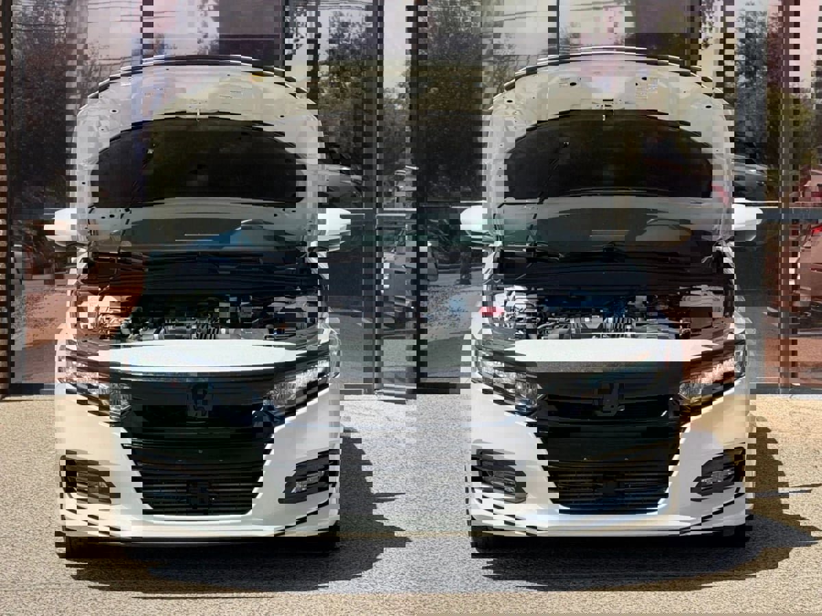 Used 2018 Honda Accord Sport image 24