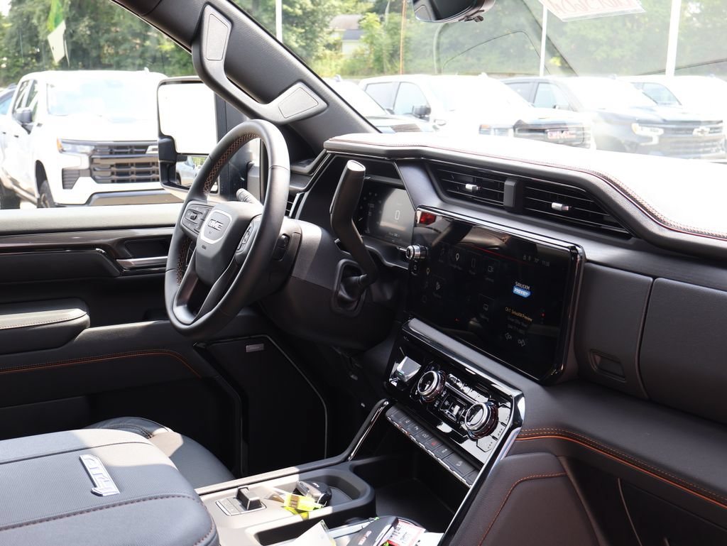 Certified 2026 GMC Sierra 2500 AT4 w/ AT4 Premium Plus Package AWD/4WD image 47