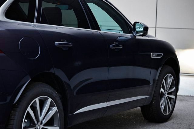 New 2026 Jaguar F-PACE R-Dynamic S AWD/4WD image 10