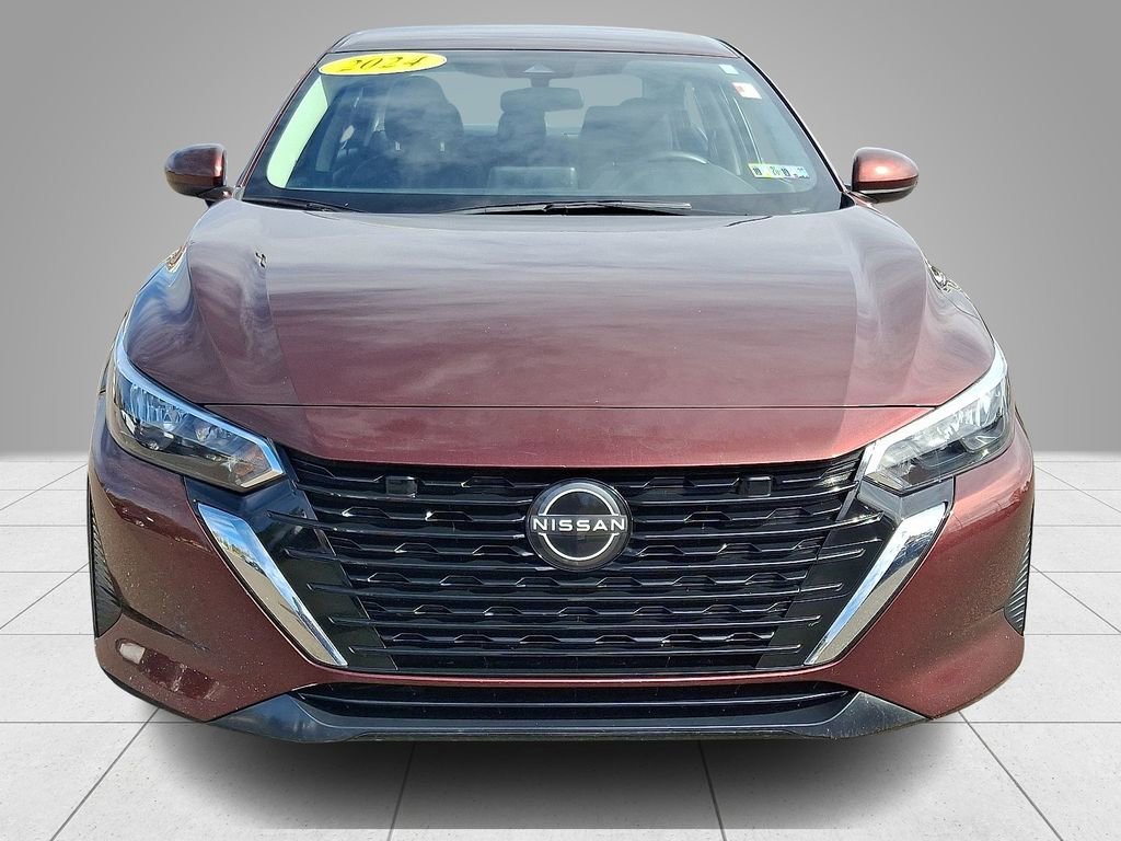 Used 2024 Nissan Sentra SV image 3