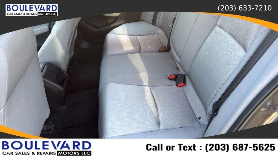 Used 2018 Honda Accord LX image 29