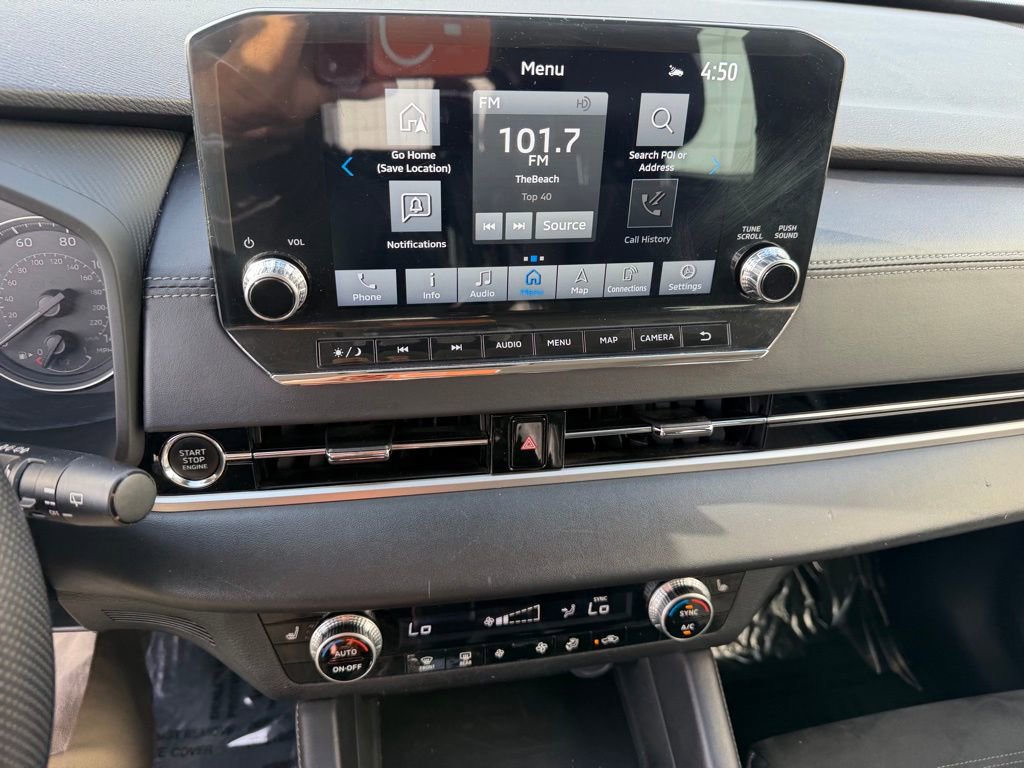 Used 2023 Mitsubishi Outlander SE Black Edition image 23