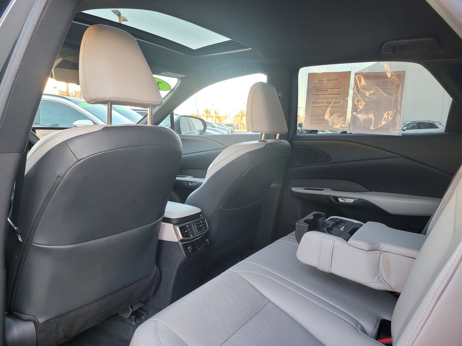 Used 2023 Lexus RX 350 w/ Accessory Package (Z1) image 14