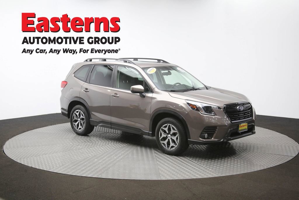Used 2022 Subaru Forester Premium image 53