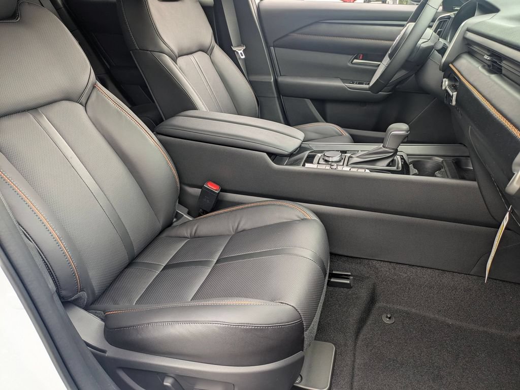 New 2026 MAZDA CX-50 AWD 2.5 Hybrid w/ Cargo Package image 23