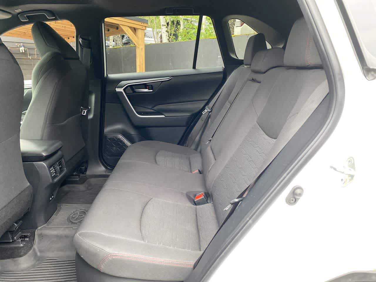 Used 2023 Toyota RAV4 SE w/ Weather & Moonroof Package AWD/4WD image 17