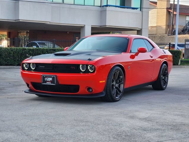 Used 2022 Dodge Challenger R/T Scat Pack w/ Dynamics Package RWD image 11