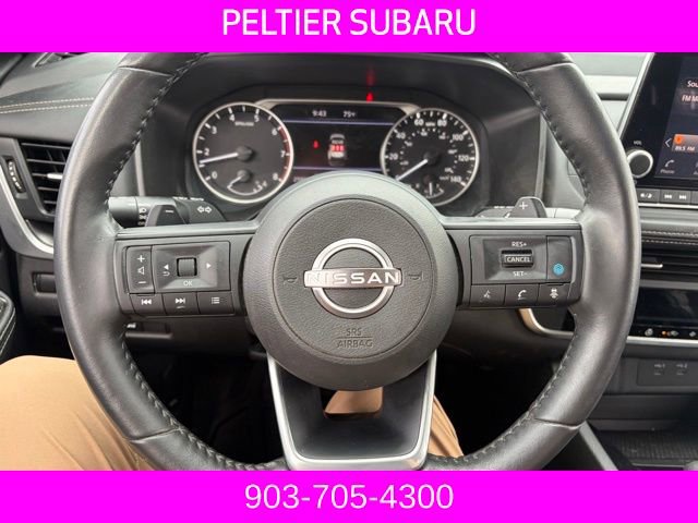 Used 2024 Nissan Rogue SV w/ SV Premium Package image 8