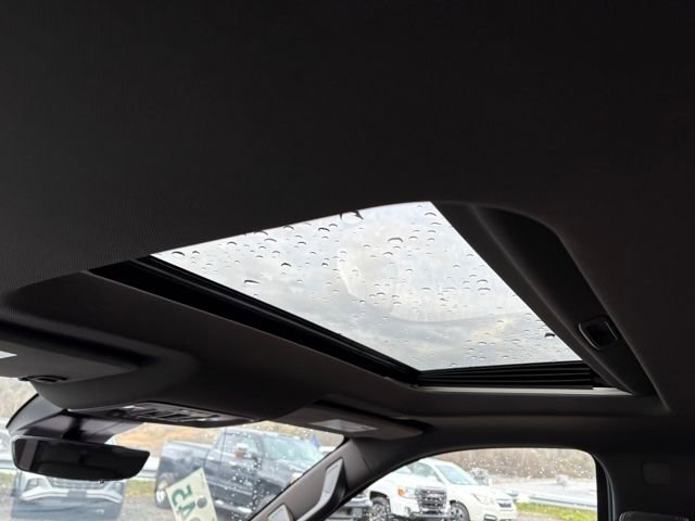 Used 2024 GMC Sierra 1500 Denali image 12
