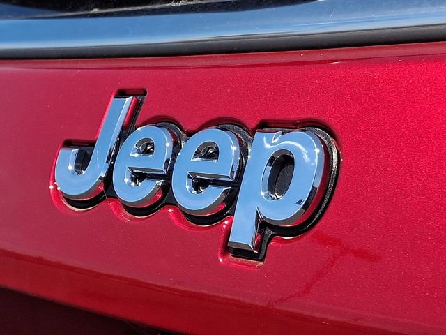 Used 2025 Jeep Compass Limited AWD/4WD image 30