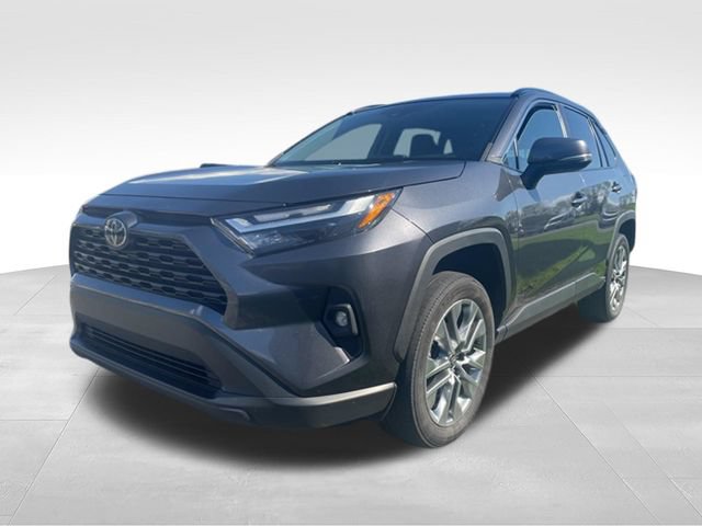 Used 2023 Toyota RAV4 XLE Premium AWD/4WD image 6
