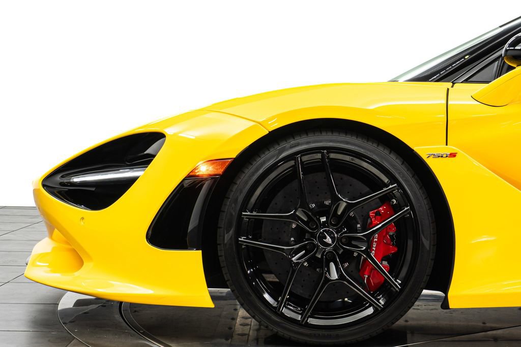 Used 2024 McLaren 750S Spider image 16