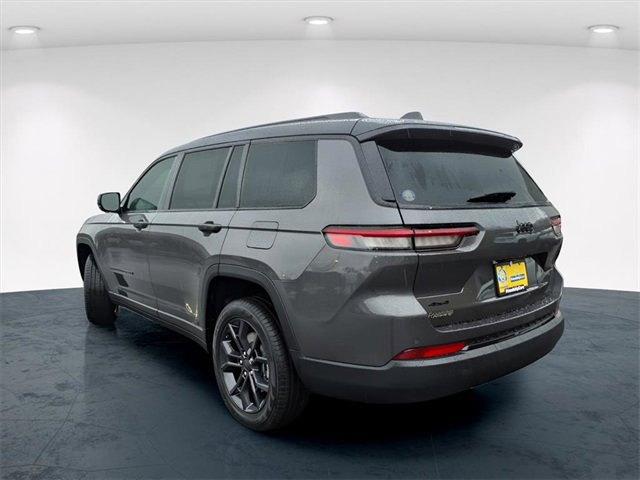 New 2025 Jeep Grand Cherokee L Limited image 7
