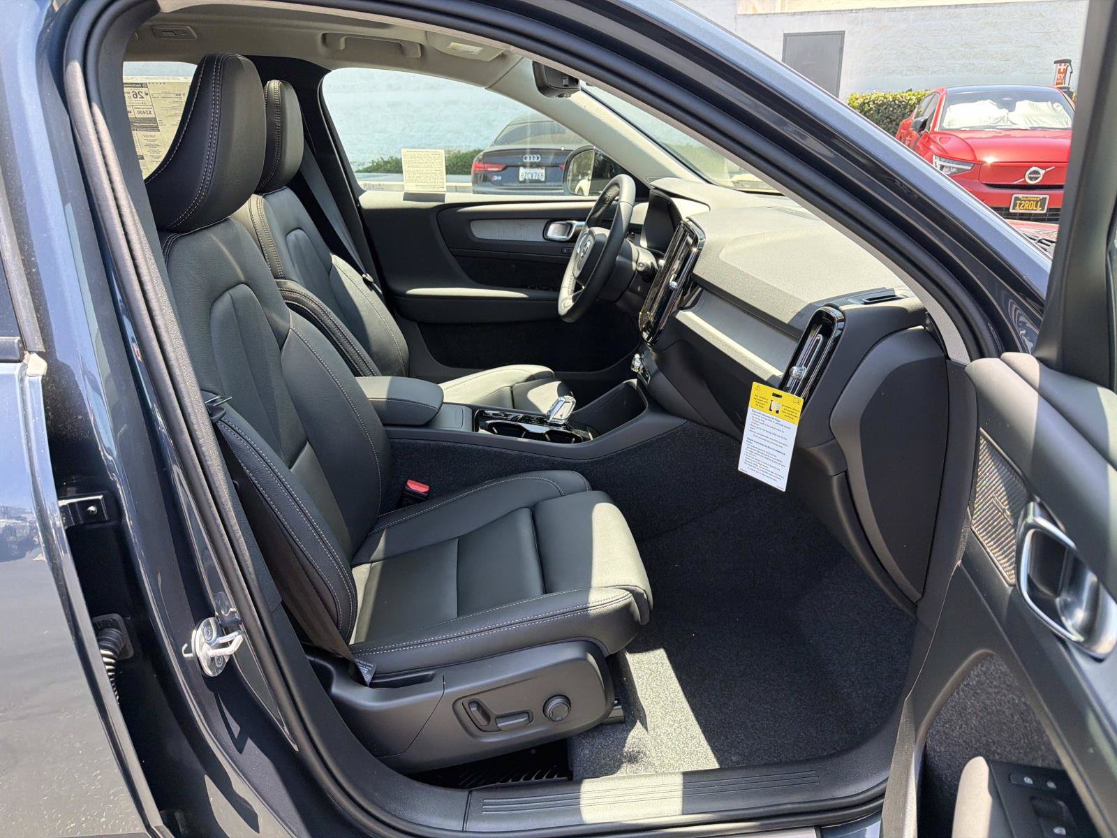 New 2026 Volvo XC40 B5 Ultra w/ Climate Package AWD/4WD image 20