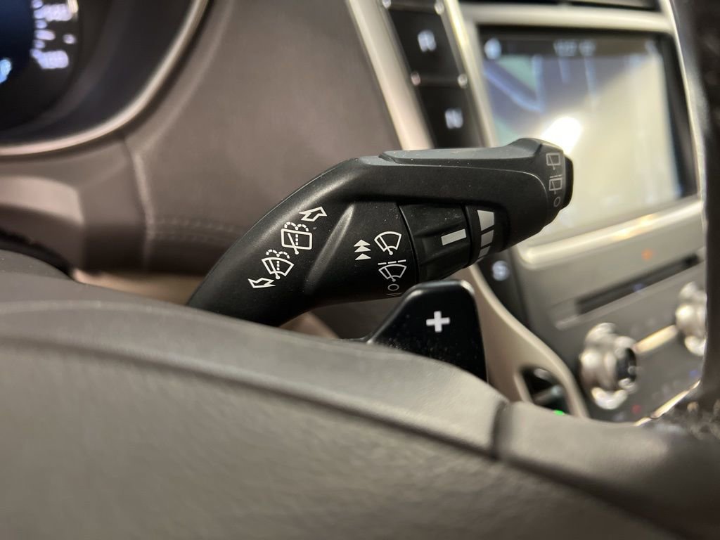Used 2016 Lincoln MKX Reserve AWD/4WD image 21
