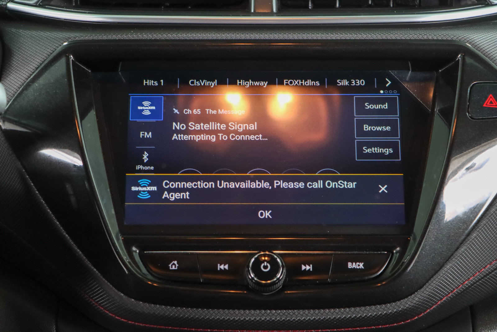 Used 2021 Chevrolet TrailBlazer RS w/ Technology Package FWD image 19