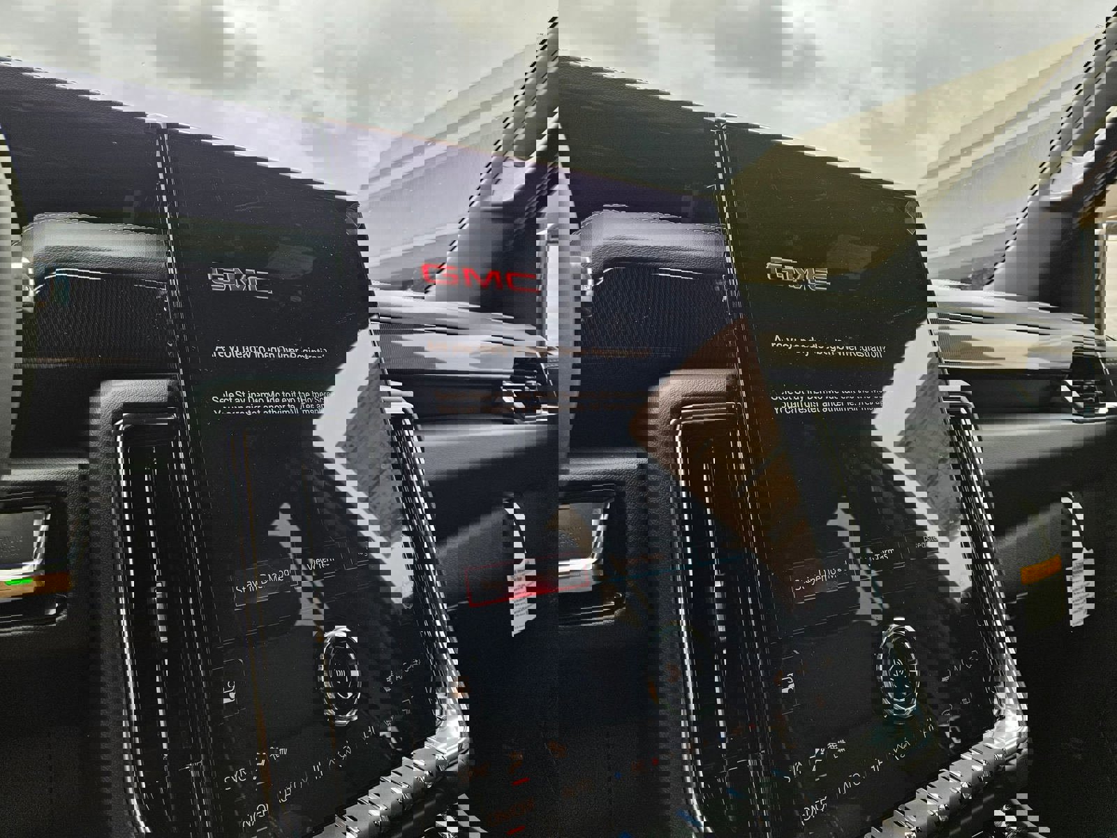 New 2026 GMC Yukon Elevation image 15