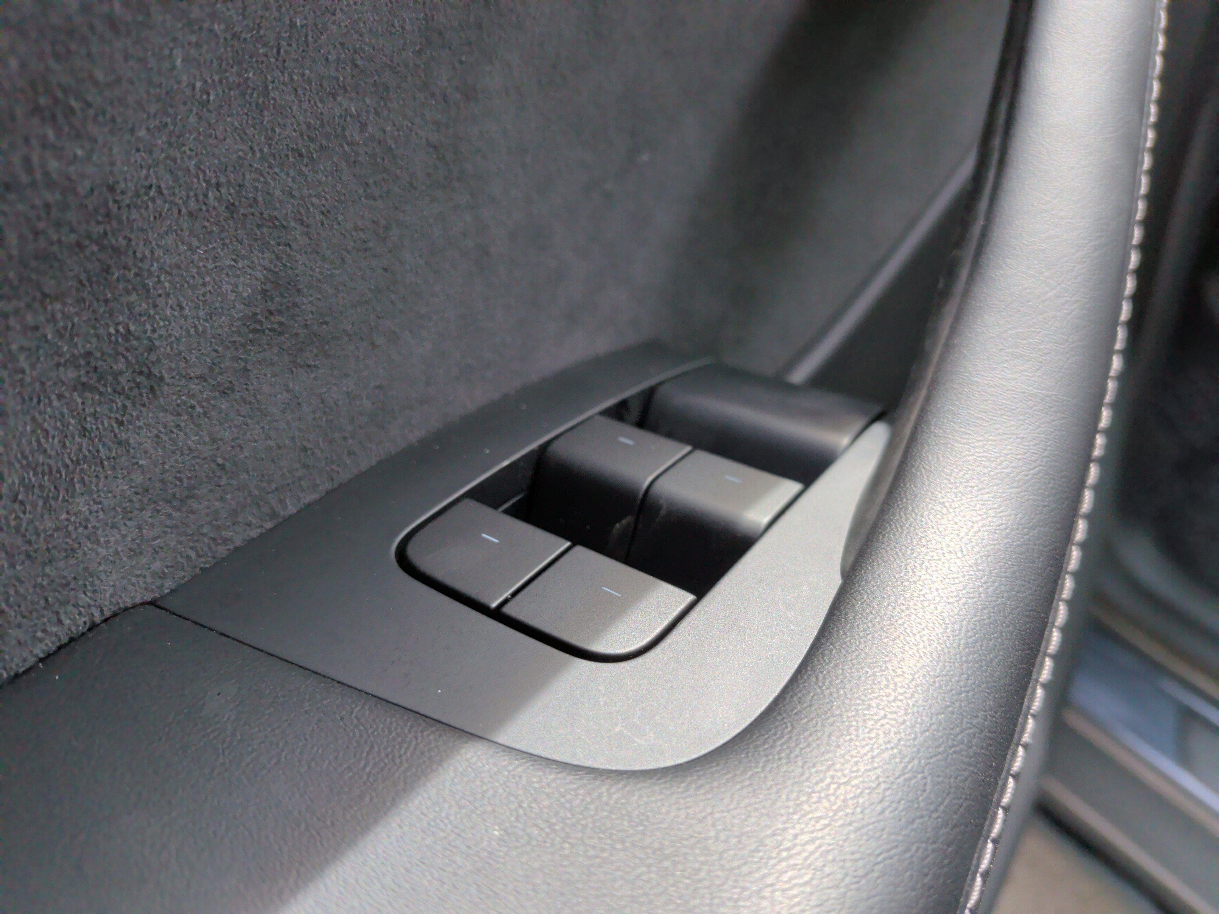 Used 2023 Tesla Model Y AWD image 15