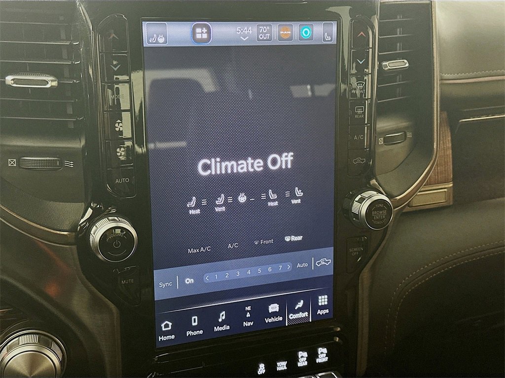 Used 2023 RAM 1500 Limited image 18